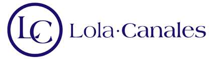 LOLA CANALES